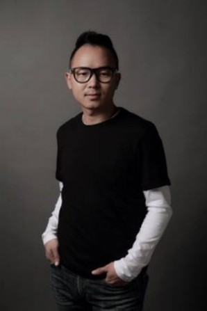 留美资深特效化妆师杨明建